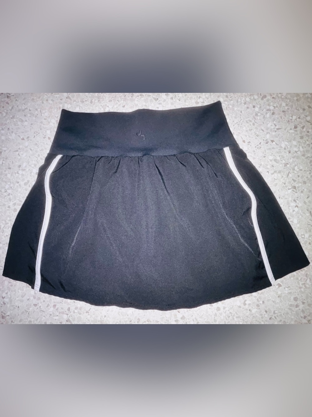 JoyLab Women’s Medium Active Skort Black with Side White Stripes no pockets